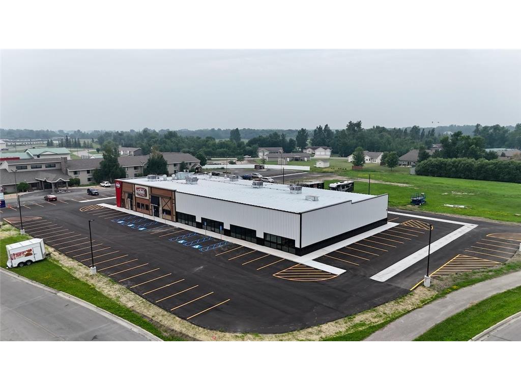 1916 Highway 59 #Suite 4 Thief River Falls MN 56701 6680072 image18