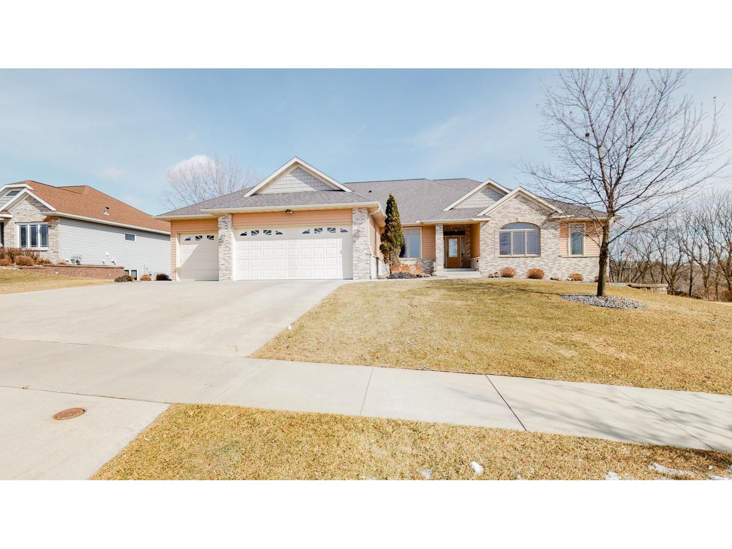 1916 Shannon Oaks Boulevard NE, Rochester, MN 55906 MLS 6162900