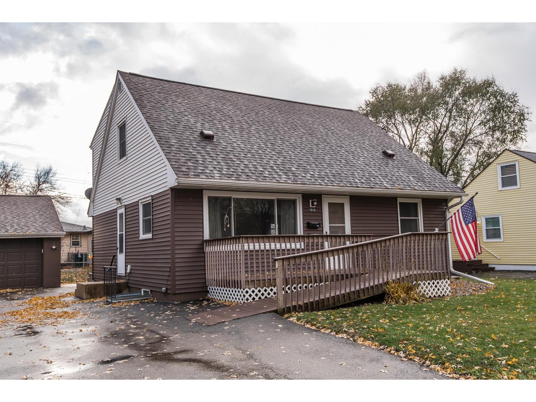 1916 Valleyhigh Drive NW, Rochester, MN 55901 MLS 6131989 Edina Realty