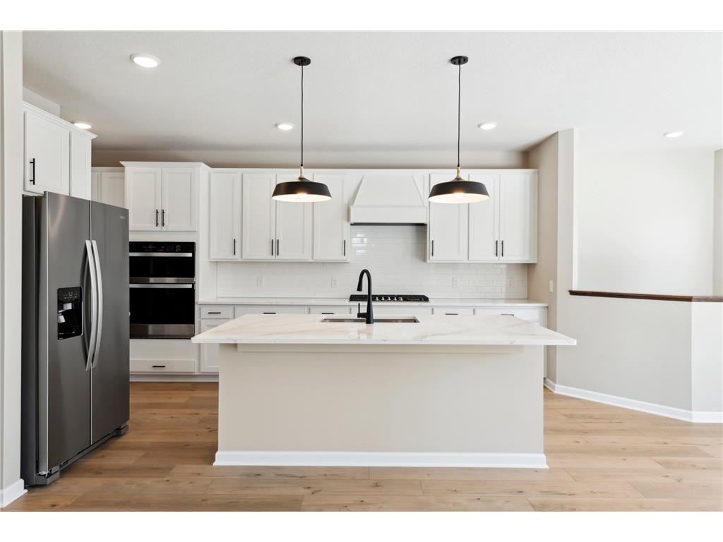 19162 62ND Avenue N Corcoran MN 55340 6626190 image1