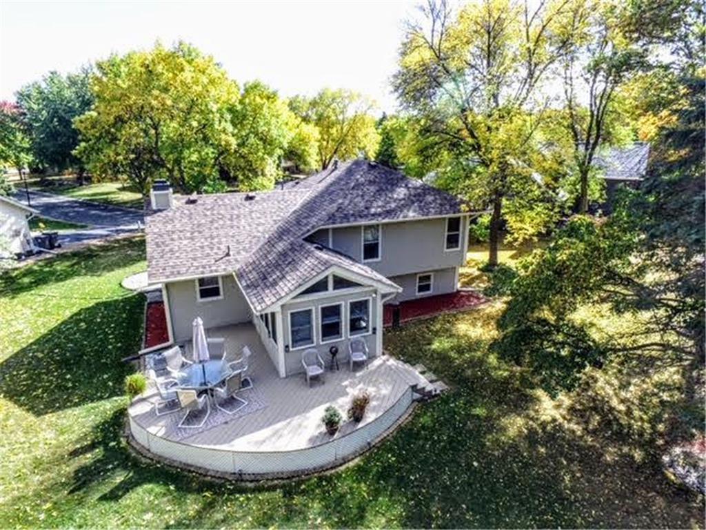 19164 Joseph Curve, Eden Prairie, MN 55346 MLS 6258182 Edina Realty