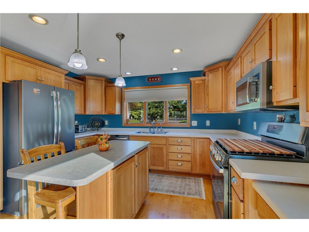 1917 23rd Avenue SW Willmar MN 56201 6796489 image1