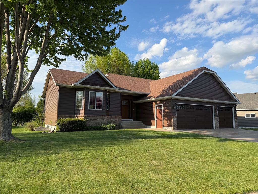 1917 7th Street N Sartell MN 56377 7012030 image1