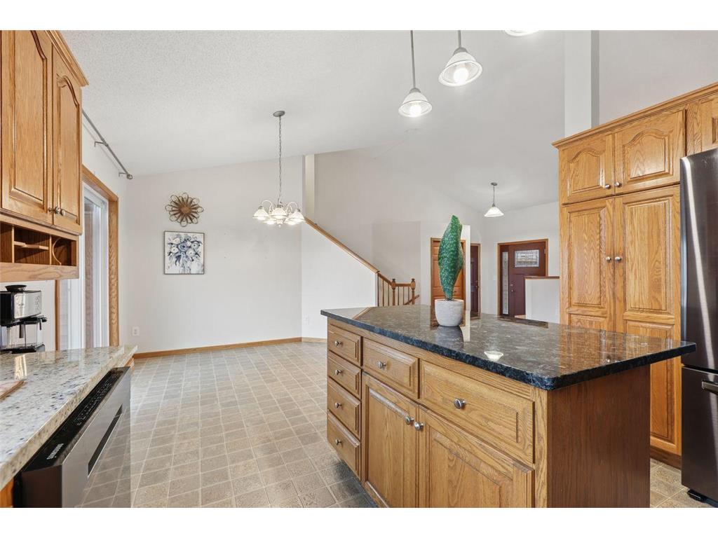 1917 7th Street N Sartell MN 56377 7012030 image11