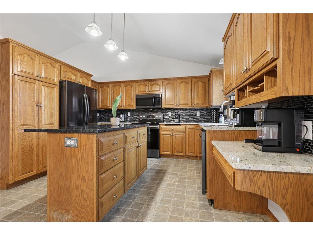 1917 7th Street N Sartell MN 56377 7012030 image6