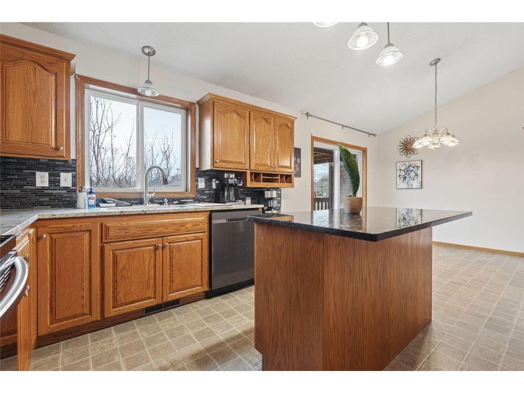 1917 7th Street N Sartell MN 56377 7012030 image9
