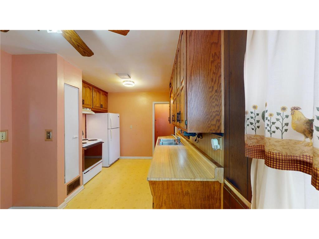 1917 Bimelich Lane Albert Lea MN 56007 7017616 image5