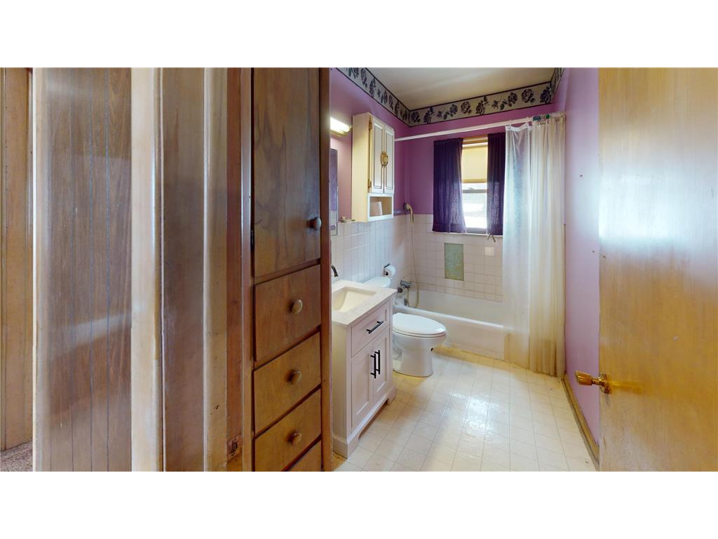 1917 Bimelich Lane Albert Lea MN 56007 7017616 image8