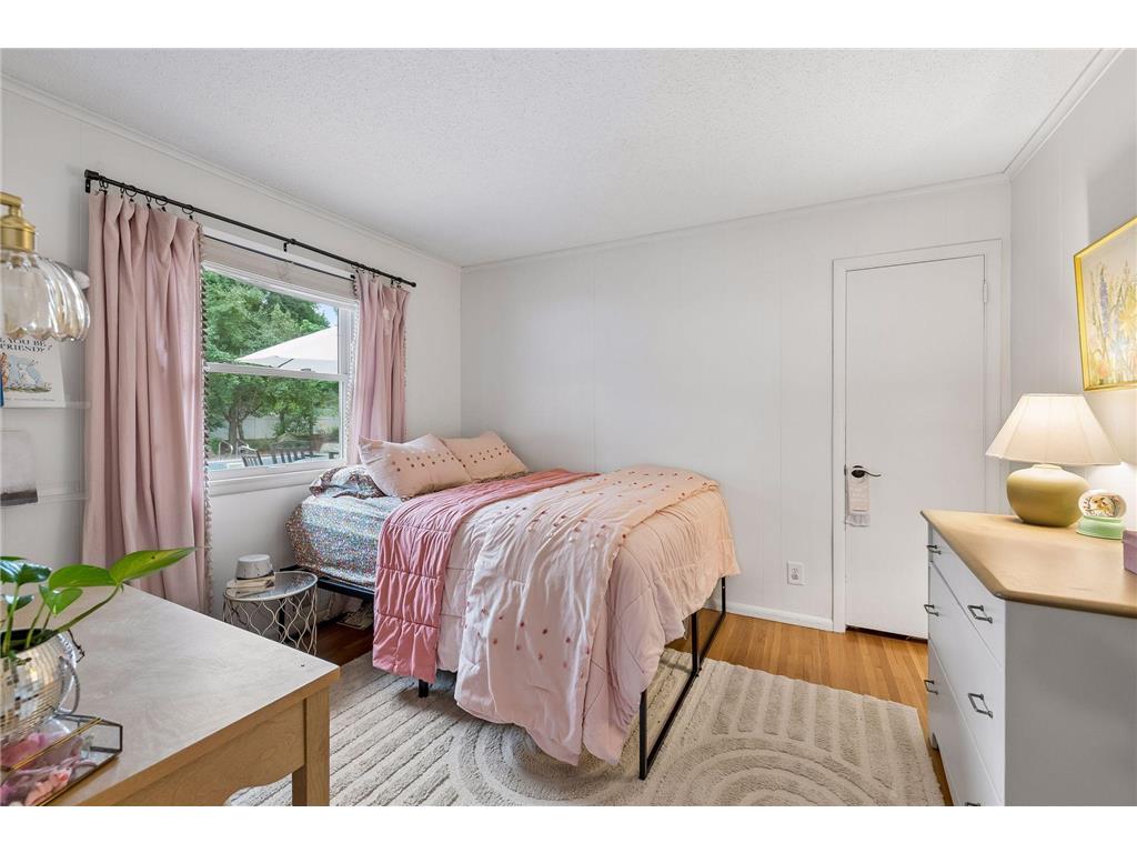 1917 Dixon Drive Bloomington MN 55431 7066672 image25