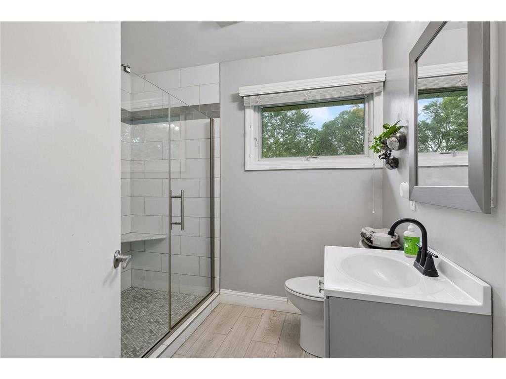 1917 Dixon Drive Bloomington MN 55431 7066672 image29