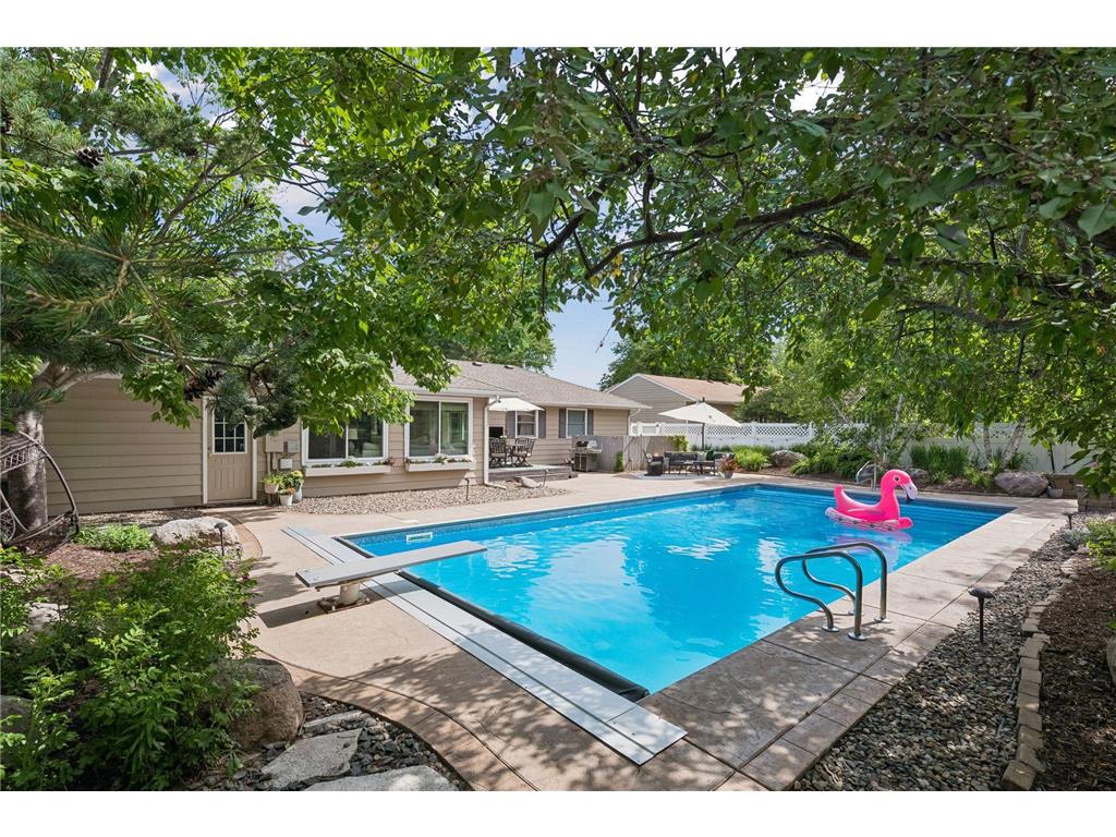 1917 Dixon Drive Bloomington MN 55431 7066672 image43
