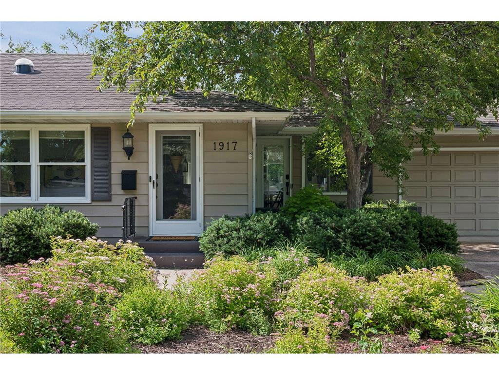1917 Dixon Drive Bloomington MN 55431 7066672 image6