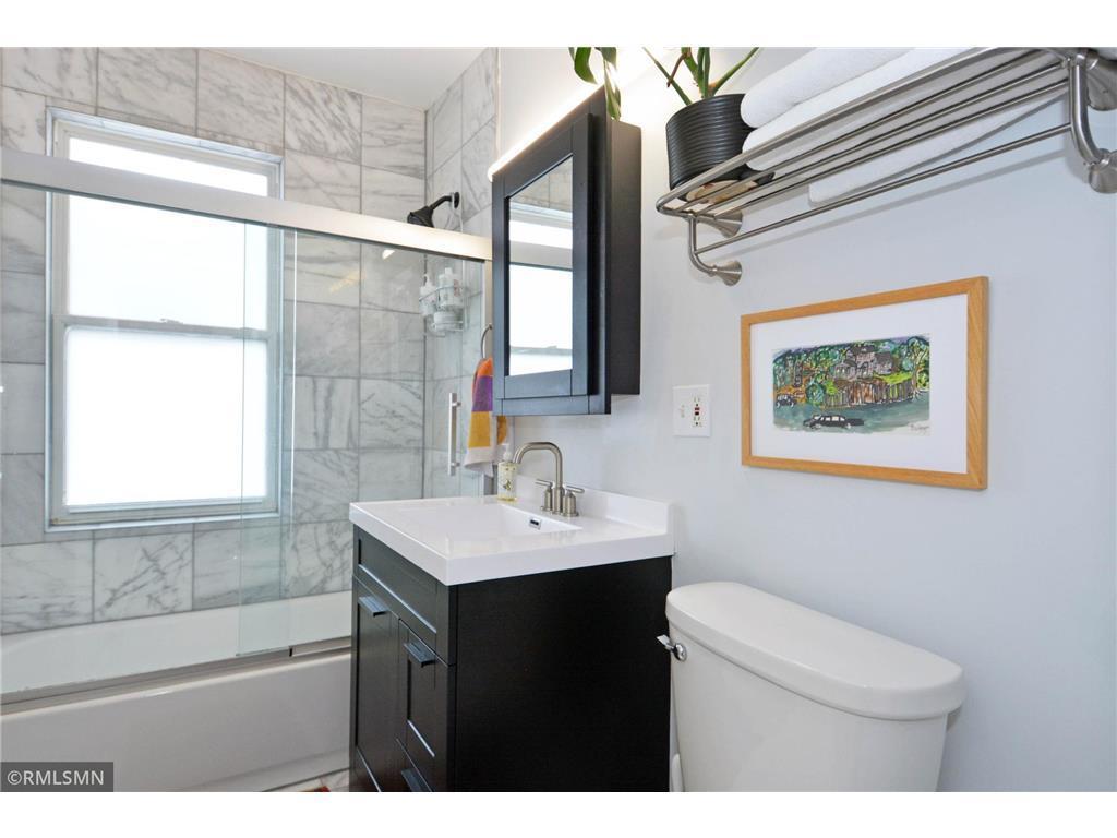 1917 Fremont Avenue S Minneapolis MN 55403 7015209 image13