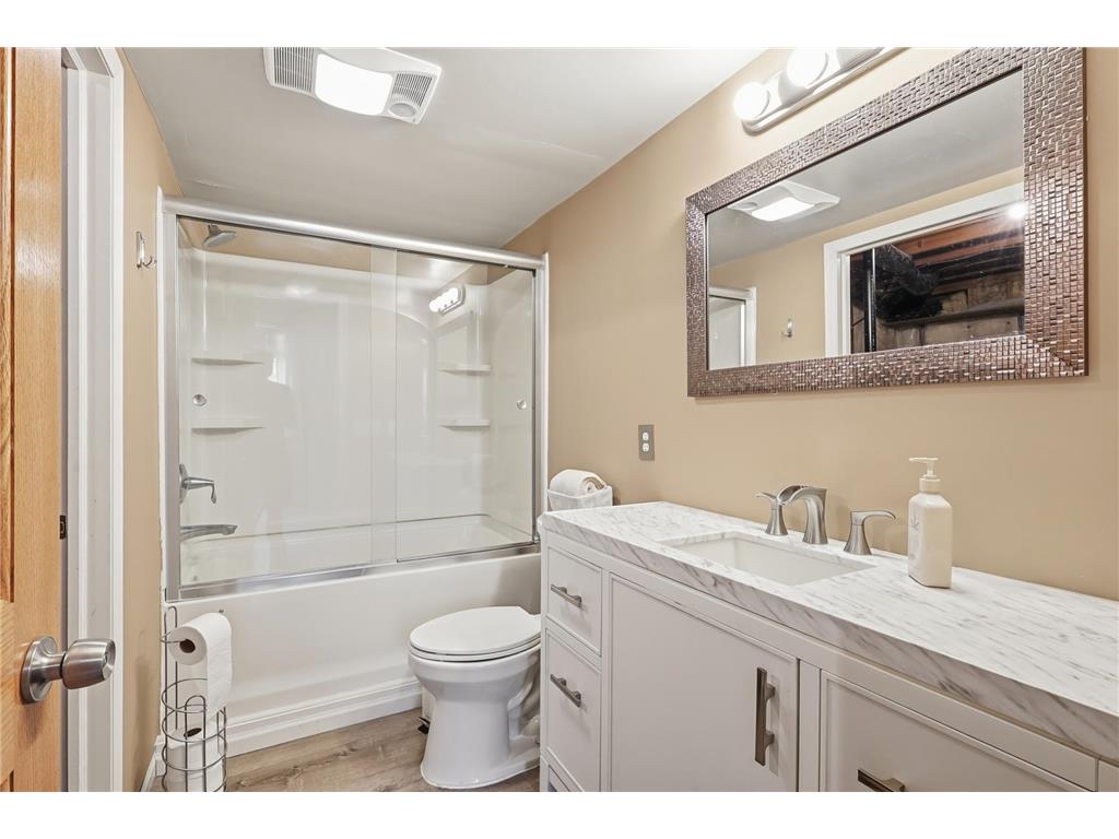 1917 Heritage Drive Shakopee MN 55379 7048865 image20
