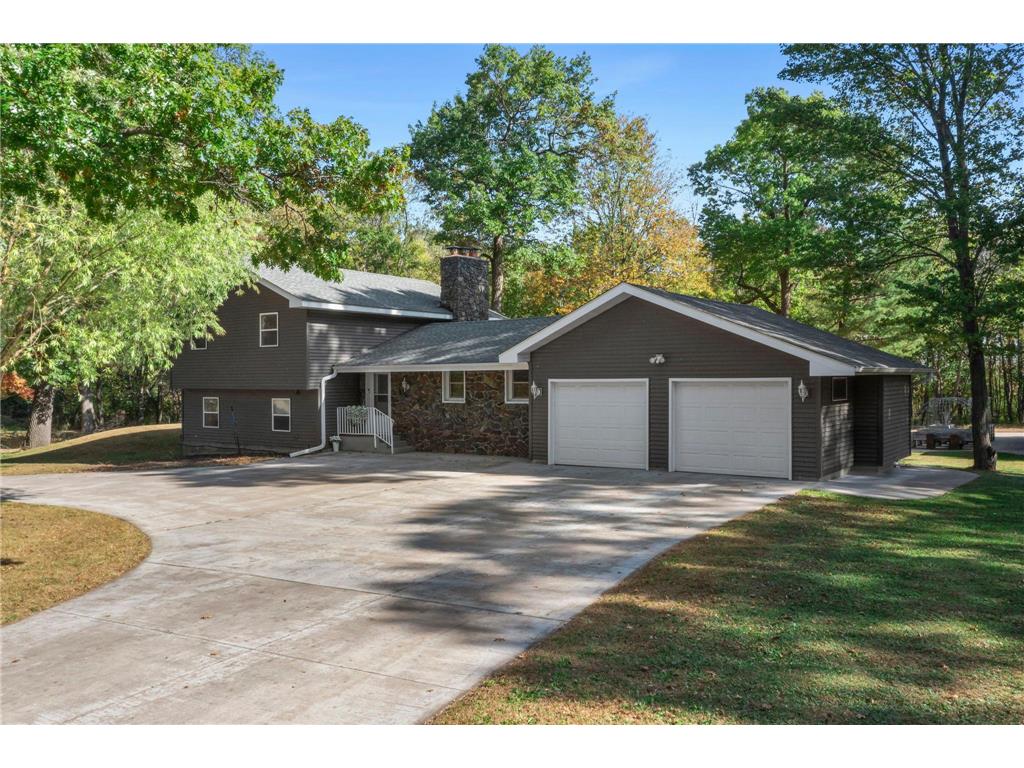 19177 Greenbrook Drive NE Wyoming MN 55092 7053819 image1