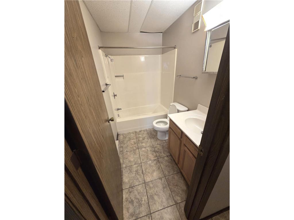 1918 Greenwood Street E Thief River Falls MN 56701 6826398 image15