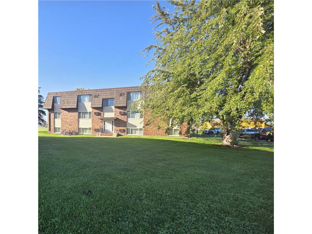 1918 Greenwood Street E Thief River Falls MN 56701 6826398 image16