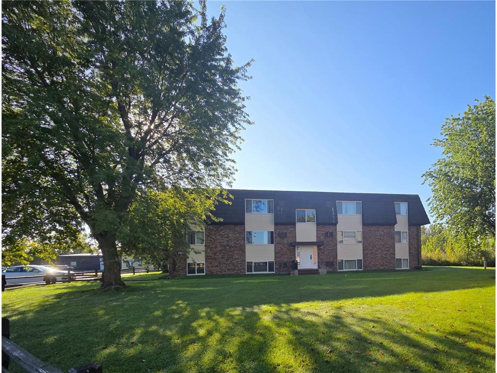 1918 Greenwood Street E Thief River Falls MN 56701 6826398 image17