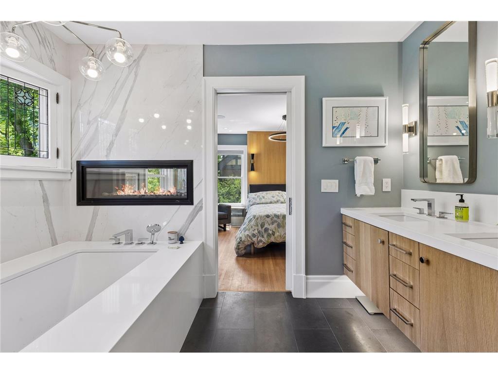 1918 Humboldt Avenue S Minneapolis MN 55403 7061815 image34