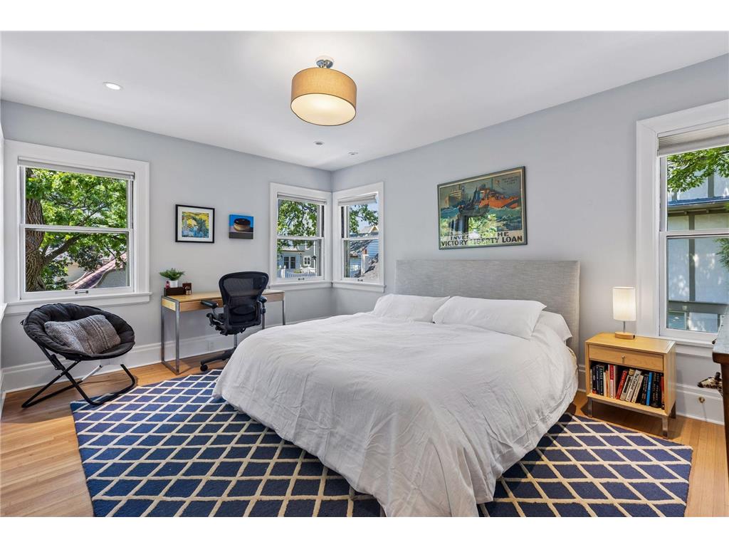 1918 Humboldt Avenue S Minneapolis MN 55403 7061815 image39