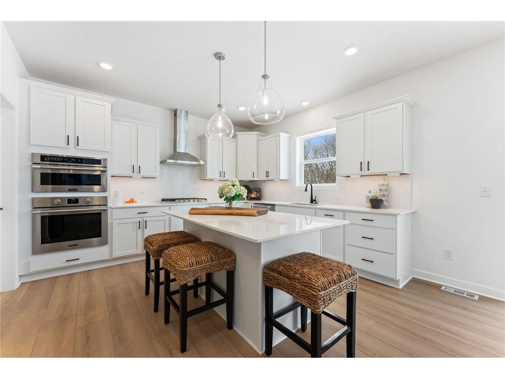 1918 Timber Lane Carver MN 55315 7046373 image2