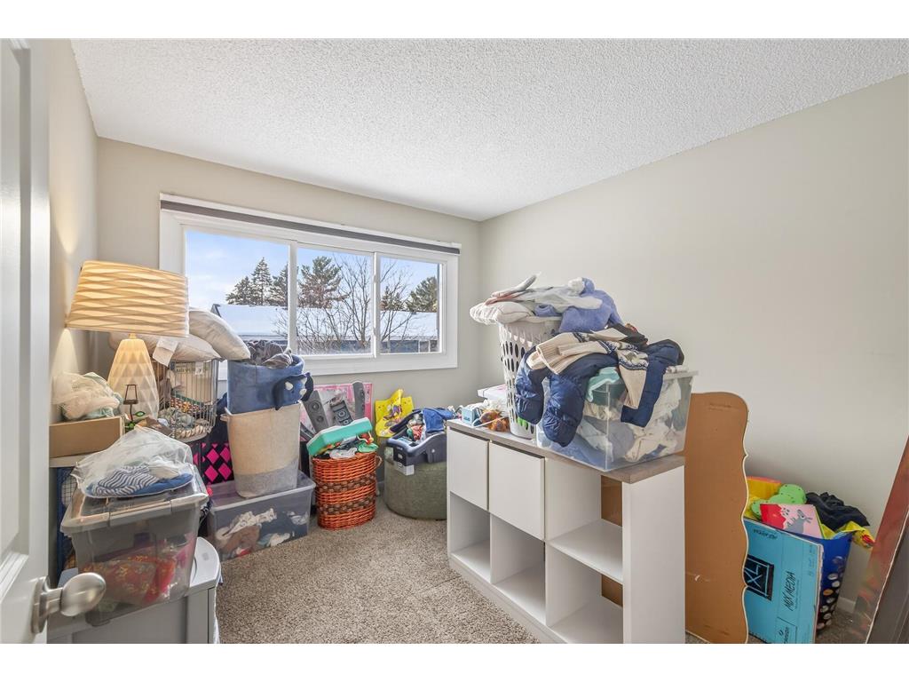 1918 Upper Afton Road E Saint Paul MN 55119 7000960 image11