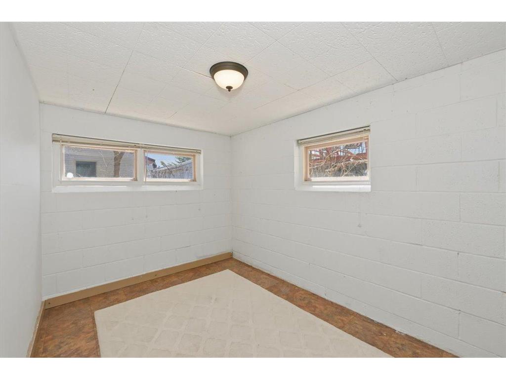 1918 W Kent Road Duluth MN 55812 7073702 image20