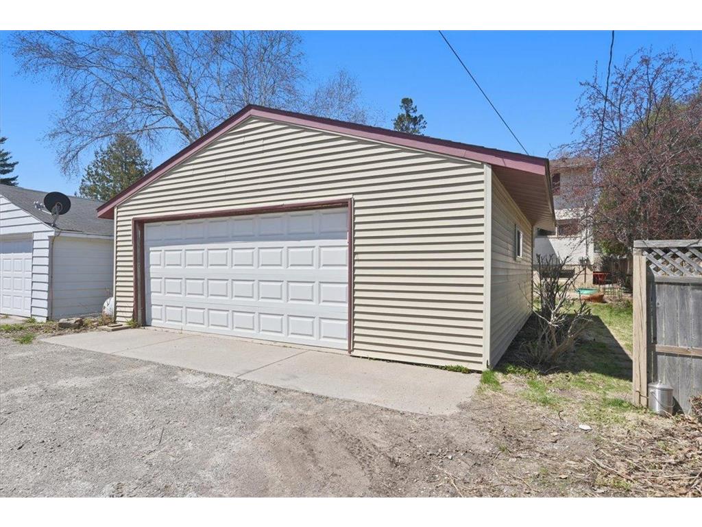 1918 W Kent Road Duluth MN 55812 7073702 image26