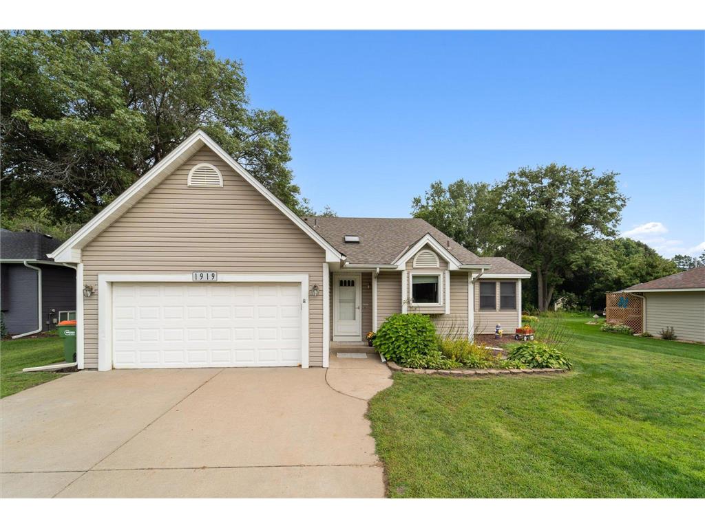 1919 121st Avenue NE Blaine MN 55449 6588725 image1