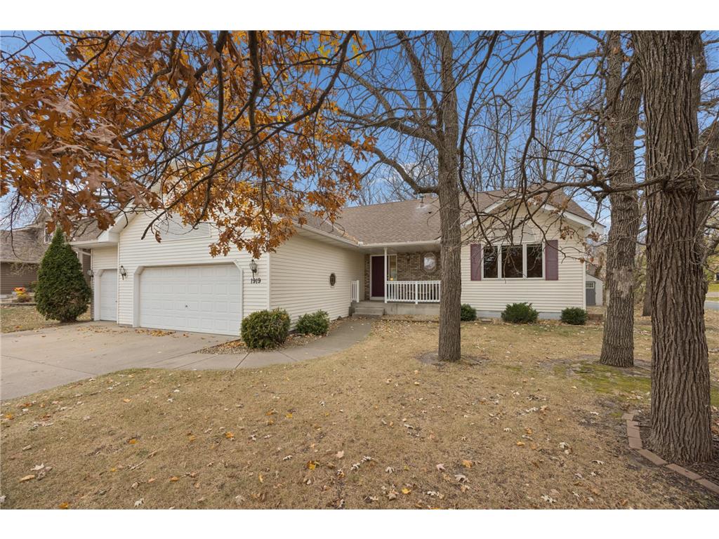 1919 129th Avenue NE Blaine MN 55449 6812470 image1