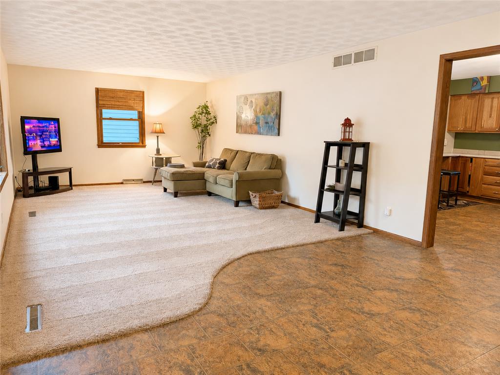 1919 5th Avenue NW Austin MN 55912 7086380 image3