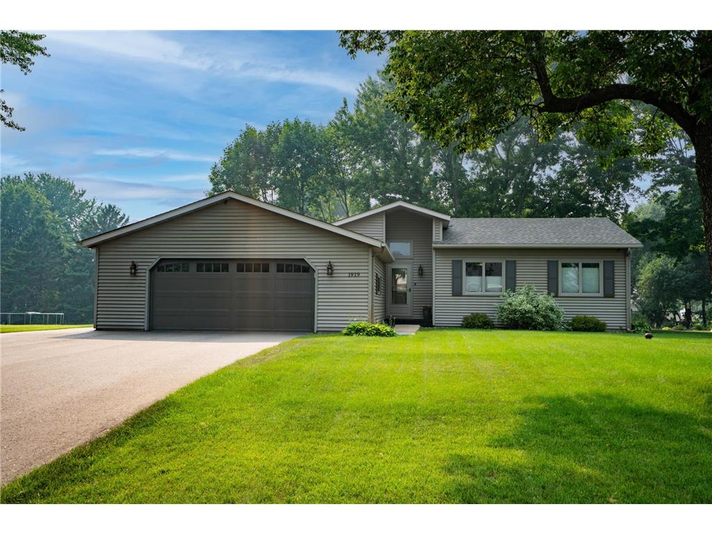 1919 Cypress Road Saint Cloud MN 56303 7110000 image2
