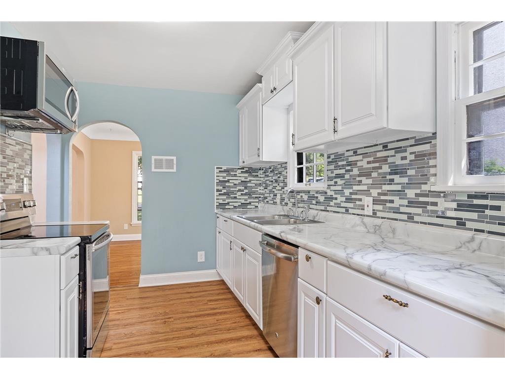 1919 Flandrau Street Maplewood MN 55109 6387064 image1