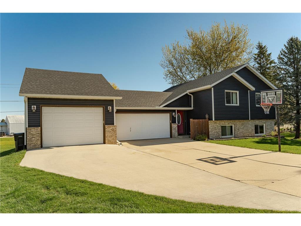 192 Harrison Avenue SE Racine MN 55967 6716126 image1