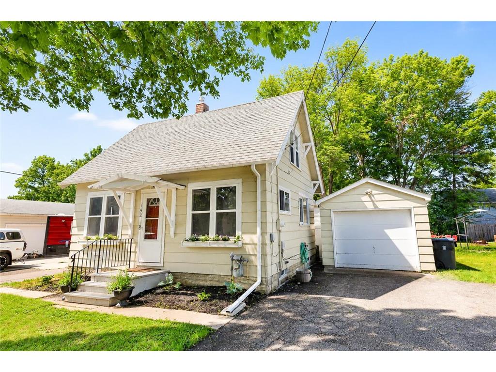 192 Long Street Mankato MN 56001 7102651 image1