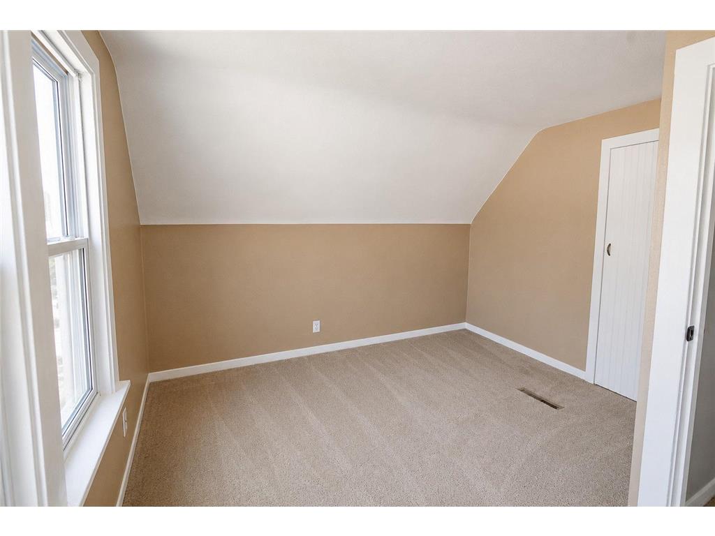 192 Long Street Mankato MN 56001 7102651 image19