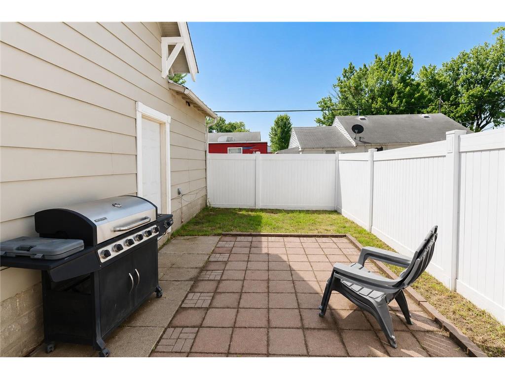 192 Long Street Mankato MN 56001 7102651 image22