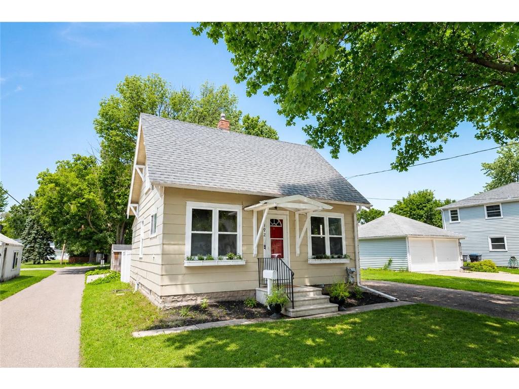 192 Long Street Mankato MN 56001 7102651 image4