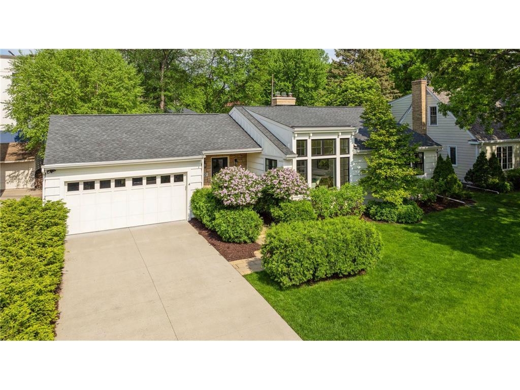 192 Mississippi River Boulevard N Saint Paul MN 55104 6538488 image1