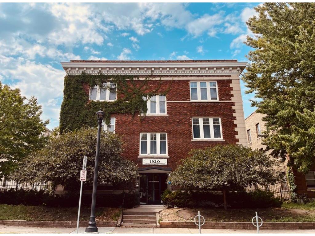 1920 3rd Avenue S #B101 Minneapolis MN 55404 6414275 image1
