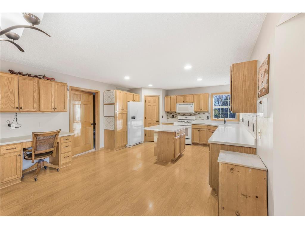 1920 Clearwater Road Waconia MN 55387 7070285 image12