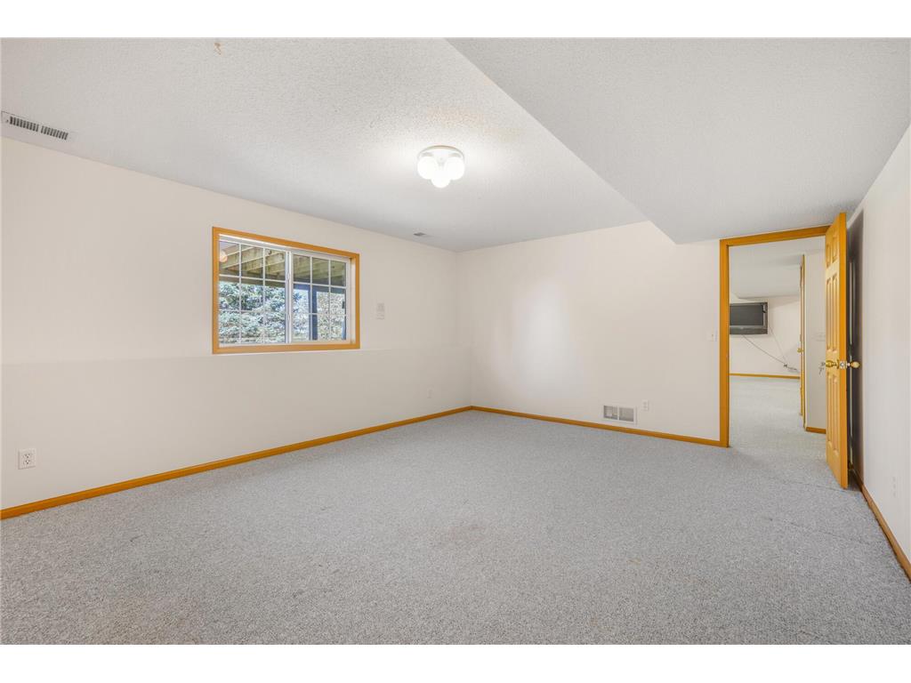 1920 Clearwater Road Waconia MN 55387 7070285 image41
