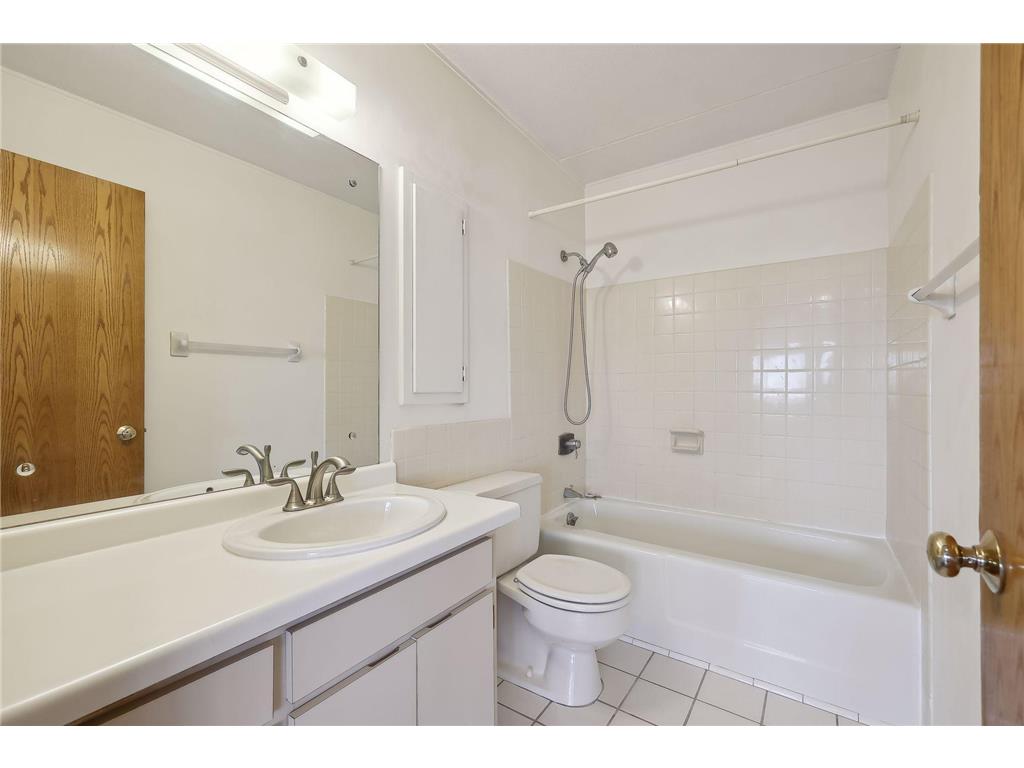 1920 S 1st Street #1406 Minneapolis MN 55454 6405802 image20