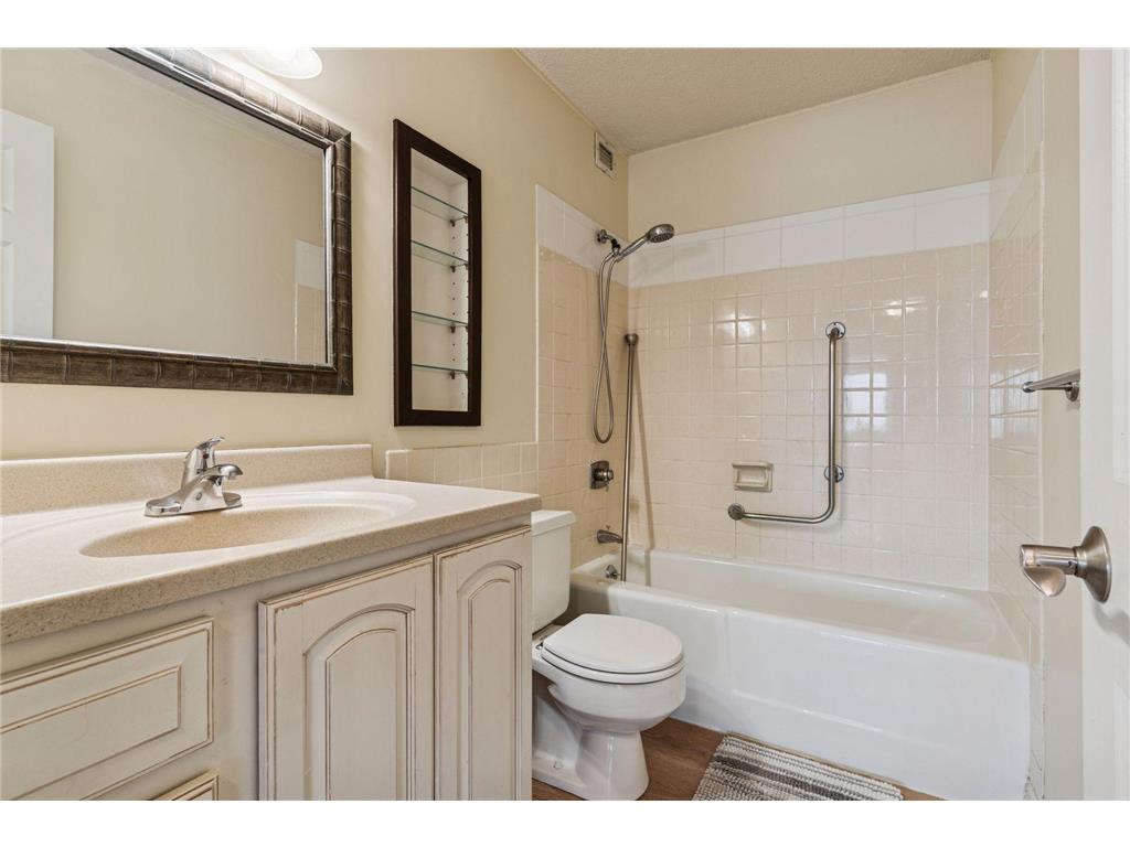 1920 S 1st Street #404 Minneapolis MN 55454 7023925 image23