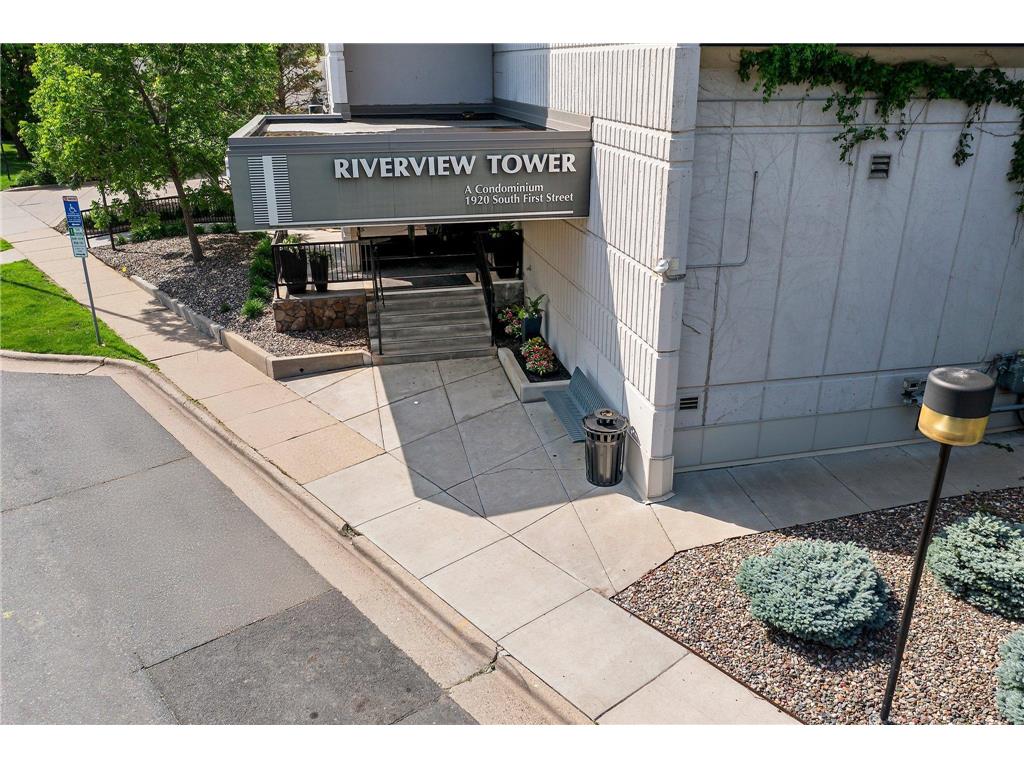 1920 S 1st Street #408 Minneapolis MN 55454 6743317 image12