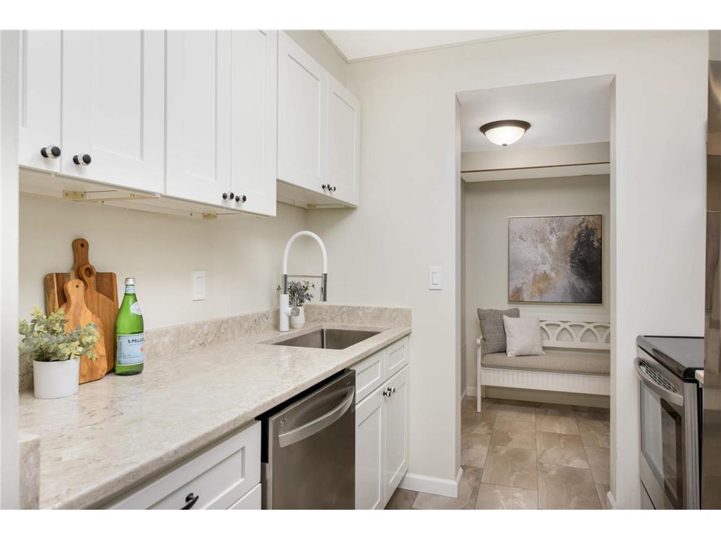 1920 S 1st Street #D114 Minneapolis MN 55454 - Mississippi 6724412 image11