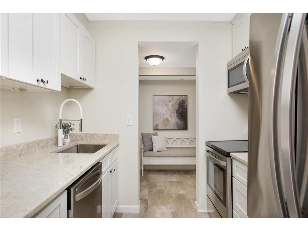 1920 S 1st Street #D114 Minneapolis MN 55454 - Mississippi 6724412 image12