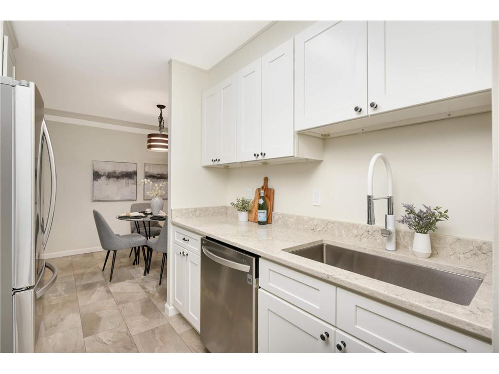 1920 S 1st Street #D114 Minneapolis MN 55454 - Mississippi 6724412 image8