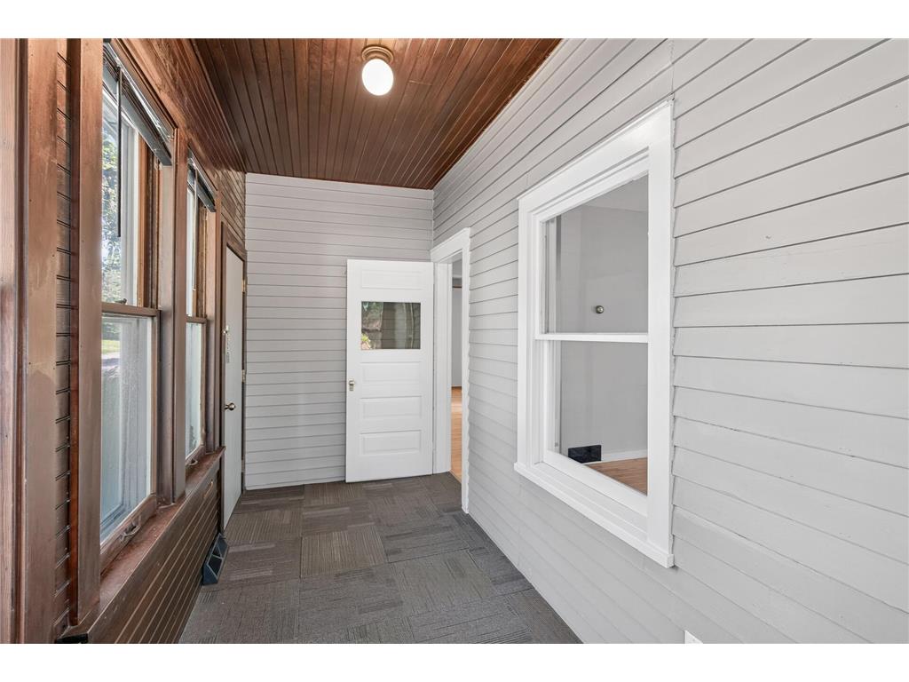 1921 Broadway Street N Stillwater MN 55082 7103202 image12