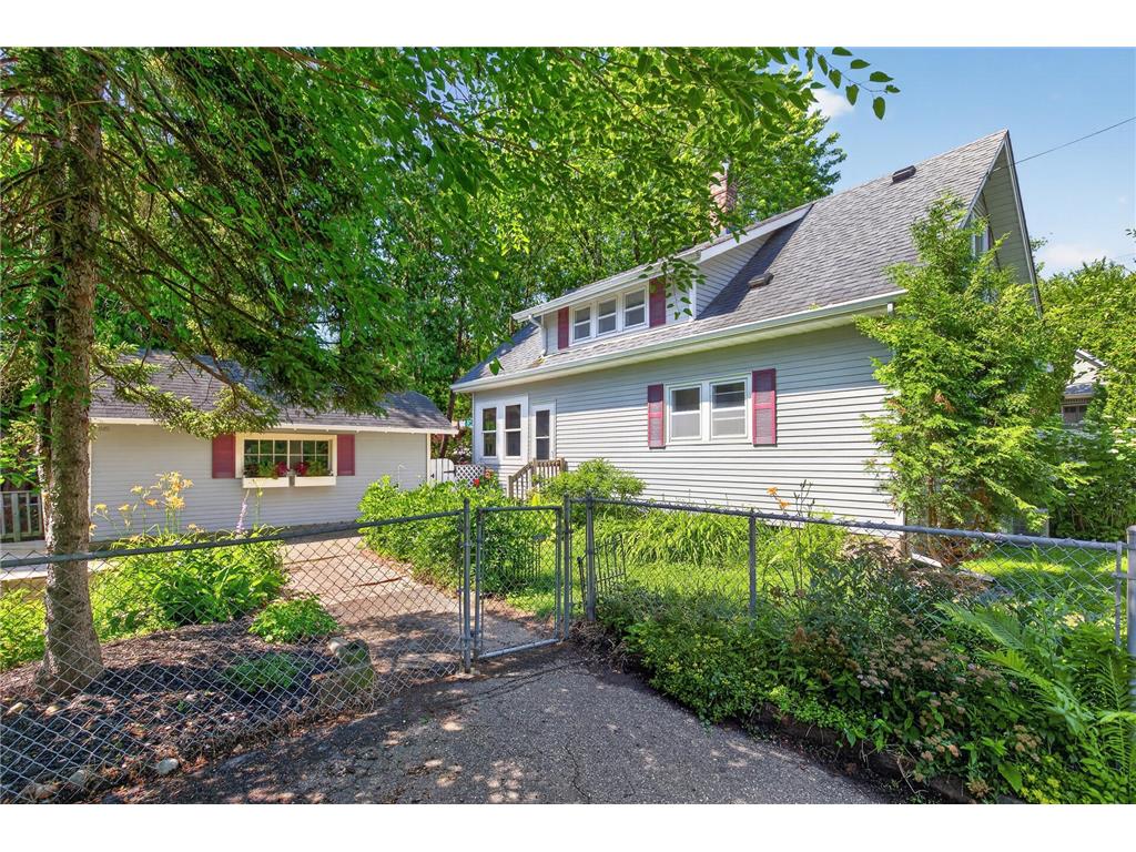1921 Broadway Street N Stillwater MN 55082 7103202 image23